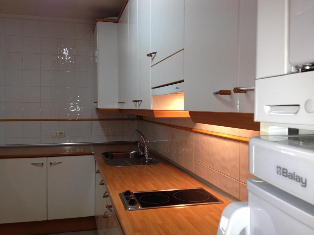 Apartamentos Turisticos Puerta de León Leão Quarto foto